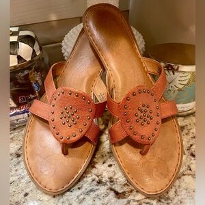 Born Rust Meltallic Leather Sandals - 9M